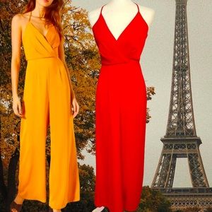 URBAN OUTFITTERS Red Wide leg Jumpsuit W/Halter Style Neckline & Side Zip Sz 2.